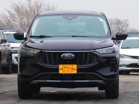 More photos of 2025 Ford Escape Active at Pettijohn Ford of Trenton, MO