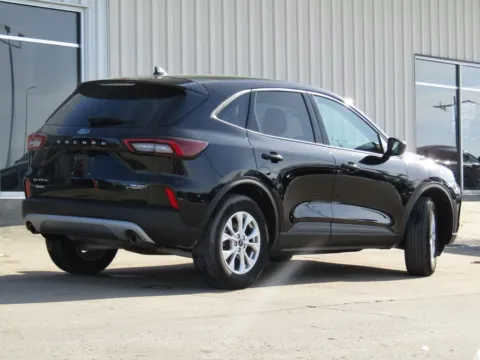 Another view of 2025 Ford Escape Active for sale in Trenton, MO at Pettijohn Ford of Trenton