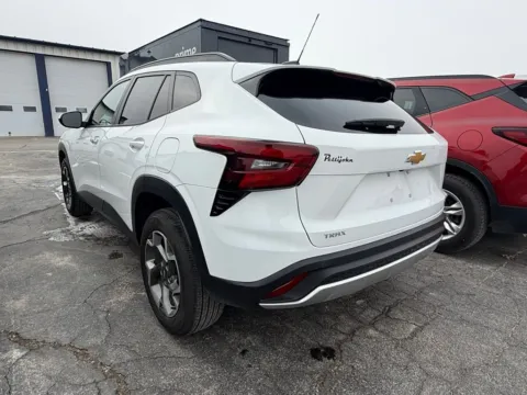 Another view of 2025 Chevrolet Trax LT for sale in Trenton, MO at Pettijohn Ford of Trenton