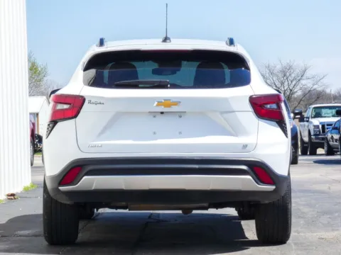 More photos of 2025 Chevrolet Trax LT at Pettijohn Ford of Trenton, MO