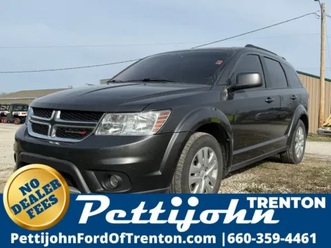 Gray 2019 Dodge Journey SE for sale in Trenton, MO