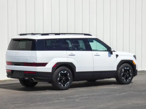 Another view of 2025 Hyundai Santa Fe SEL for sale in Trenton, MO at Pettijohn Ford of Trenton