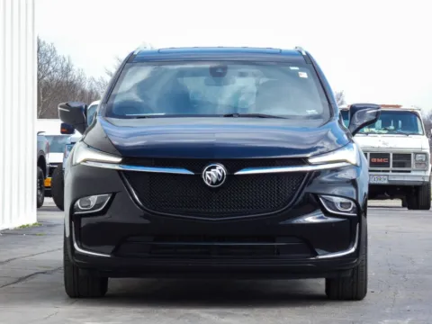 More photos of 2023 Buick Enclave Essence at Pettijohn Ford of Trenton, MO