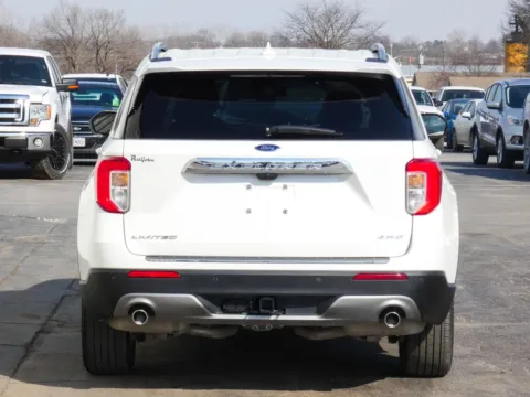 More photos of 2023 Ford Explorer Limited at Pettijohn Ford of Trenton, MO