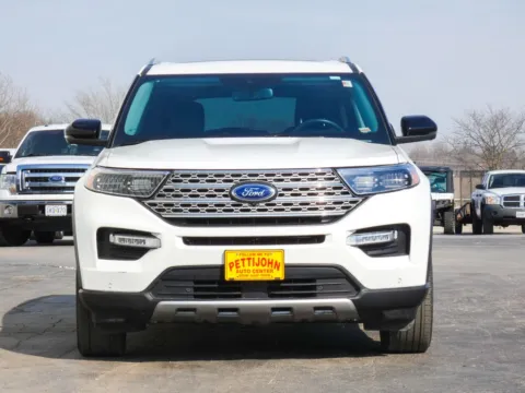More photos of 2023 Ford Explorer Limited at Pettijohn Ford of Trenton, MO
