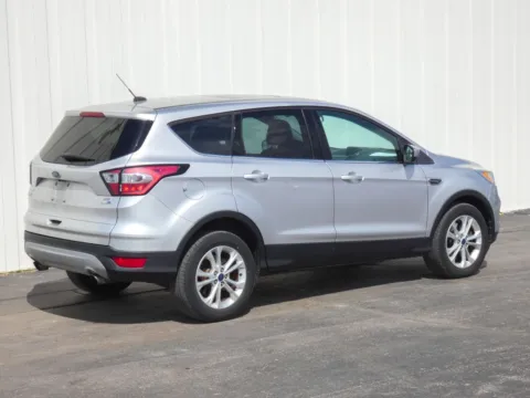 Another view of 2017 Ford Escape SE for sale in Trenton, MO at Pettijohn Ford of Trenton
