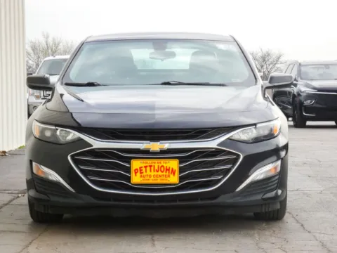 More photos of 2019 Chevrolet Malibu LS at Pettijohn Ford of Trenton, MO