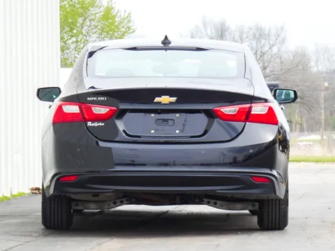 More photos of 2019 Chevrolet Malibu LS at Pettijohn Ford of Trenton, MO