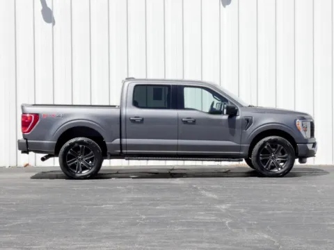 Photos of 2021 Ford F-150 XLT for sale in Trenton, MO at Pettijohn Ford of Trenton