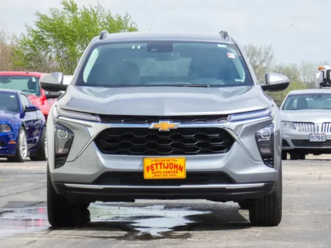 More photos of 2025 Chevrolet Trax LT at Pettijohn Ford of Trenton, MO