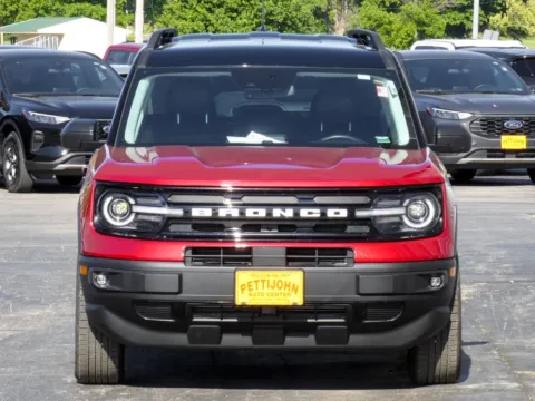More photos of 2021 Ford Bronco Sport Outer Banks at Pettijohn Ford of Trenton, MO