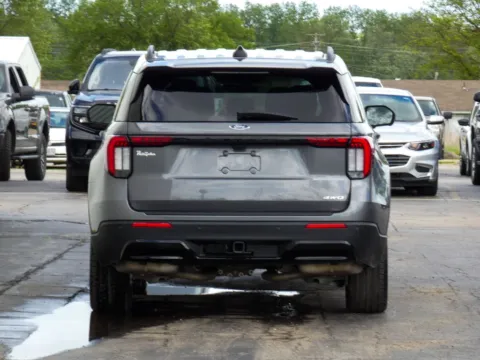More photos of 2025 Ford Explorer ST-Line at Pettijohn Ford of Trenton, MO