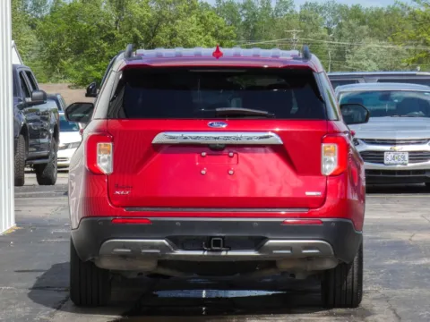More photos of 2020 Ford Explorer XLT at Pettijohn Ford of Trenton, MO