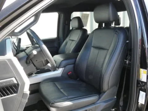 More photos of 2022 Ford F-250SD Lariat at Pettijohn Ford of Trenton, MO