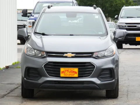 More photos of 2020 Chevrolet Trax LS at Pettijohn Ford of Trenton, MO