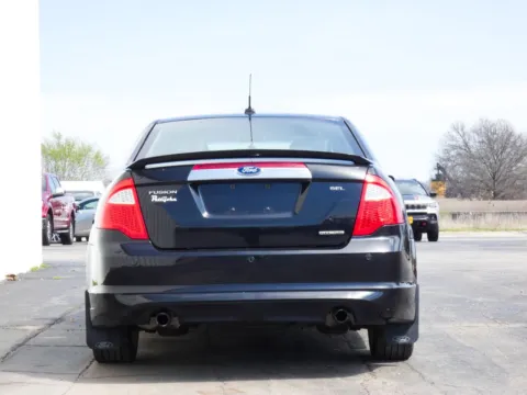 More photos of 2011 Ford Fusion SEL at Pettijohn Ford of Trenton, MO