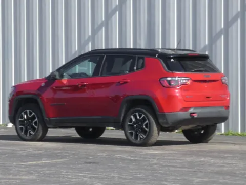 More photos of 2020 Jeep Compass Trailhawk at Pettijohn Ford of Trenton, MO