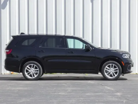 Photos of 2026 Dodge Durango GT for sale in Trenton, MO at Pettijohn Ford of Trenton