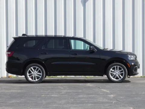 Photos of 2026 Dodge Durango GT for sale in Trenton, MO at Pettijohn Ford of Trenton