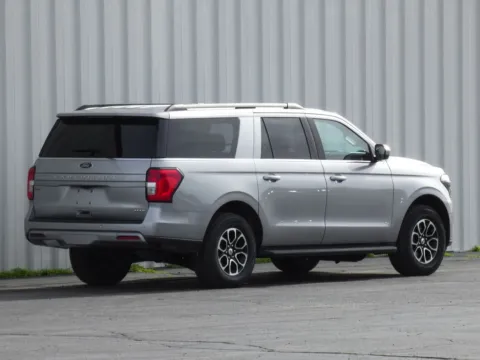 Another view of 2024 Ford Expedition Max XLT for sale in Trenton, MO at Pettijohn Ford of Trenton
