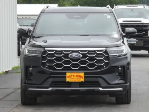 More photos of 2025 Ford Explorer Platinum at Pettijohn Ford of Trenton, MO