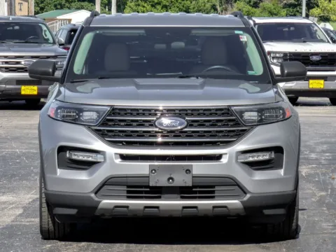 More photos of 2023 Ford Explorer XLT at Pettijohn Ford of Trenton, MO