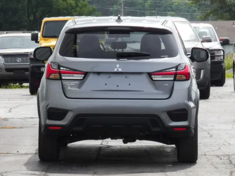 More photos of 2025 Mitsubishi Outlander Sport SE at Pettijohn Ford of Trenton, MO
