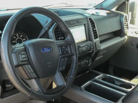 More photos of 2019 Ford F-150 XLT at Pettijohn Ford of Trenton, MO