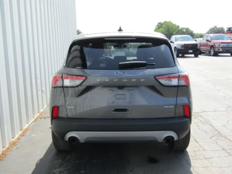More photos of 2022 Ford Escape SE at Pettijohn Ford of Trenton, MO