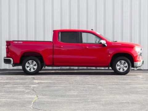 Photos of 2026 Chevrolet Silverado 1500 LT for sale in Trenton, MO at Pettijohn Ford of Trenton