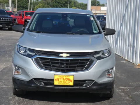 More photos of 2020 Chevrolet Equinox LS at Pettijohn Ford of Trenton, MO
