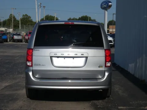 More photos of 2019 Dodge Grand Caravan SXT at Pettijohn Ford of Trenton, MO