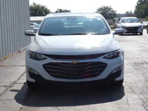 More photos of 2024 Chevrolet Malibu LT at Pettijohn Ford of Trenton, MO