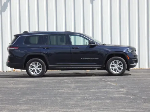 Photos of 2023 Jeep Grand Cherokee L Limited for sale in Trenton, MO at Pettijohn Ford of Trenton