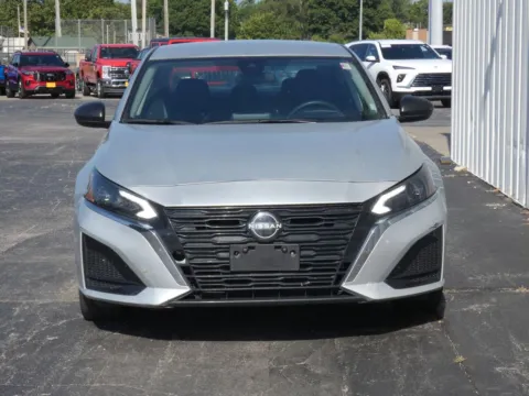 More photos of 2024 Nissan Altima 2.5 SV at Pettijohn Ford of Trenton, MO