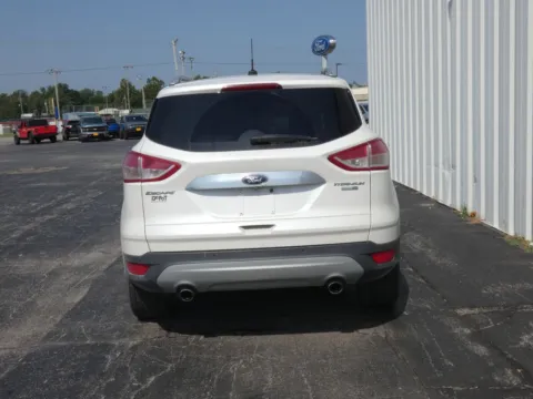 More photos of 2015 Ford Escape Titanium at Pettijohn Ford of Trenton, MO