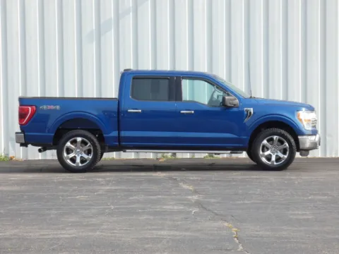 Photos of 2023 Ford F-150 XLT for sale in Trenton, MO at Pettijohn Ford of Trenton