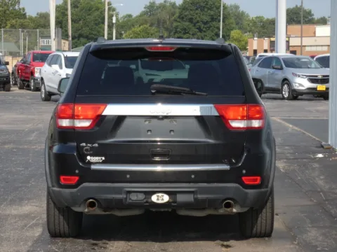 More photos of 2013 Jeep Grand Cherokee Overland at Pettijohn Ford of Trenton, MO