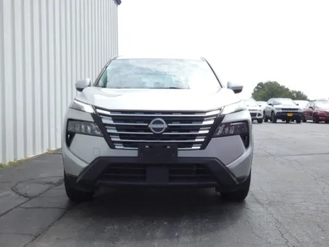 More photos of 2024 Nissan Rogue SV at Pettijohn Ford of Trenton, MO