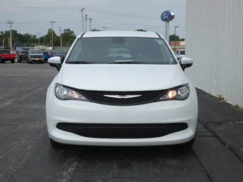 More photos of 2023 Chrysler Voyager LX at Pettijohn Ford of Trenton, MO
