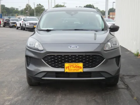 More photos of 2022 Ford Escape SE at Pettijohn Ford of Trenton, MO