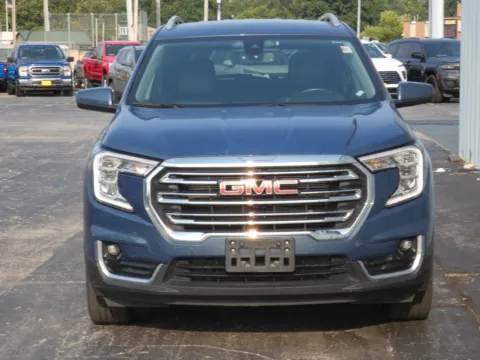 More photos of 2024 GMC Terrain SLT at Pettijohn Ford of Trenton, MO