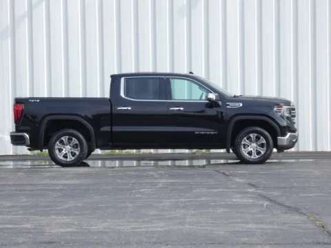 Photos of 2025 GMC Sierra 1500 SLT for sale in Trenton, MO at Pettijohn Ford of Trenton