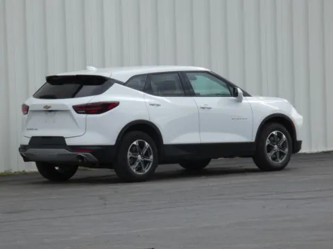 Another view of 2025 Chevrolet Blazer LT for sale in Trenton, MO at Pettijohn Ford of Trenton
