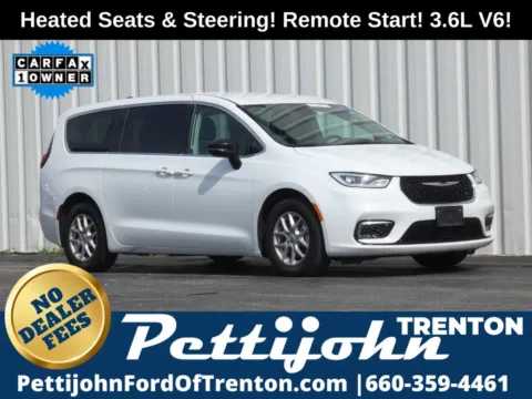 White 2024 Chrysler Pacifica Touring L for sale in Trenton, MO