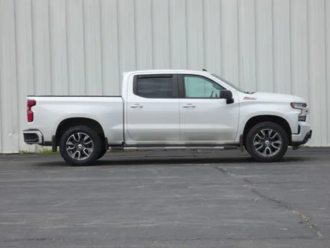 Photos of 2019 Chevrolet Silverado 1500 RST for sale in Trenton, MO at Pettijohn Ford of Trenton