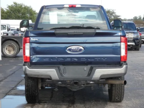 More photos of 2019 Ford F-250SD XL at Pettijohn Ford of Trenton, MO