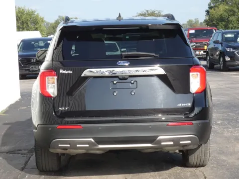 More photos of 2023 Ford Explorer XLT at Pettijohn Ford of Trenton, MO