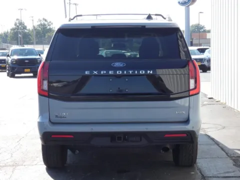 More photos of 2025 Ford Expedition Max Active at Pettijohn Ford of Trenton, MO