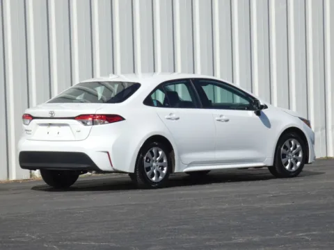 Another view of 2025 Toyota Corolla LE for sale in Trenton, MO at Pettijohn Ford of Trenton